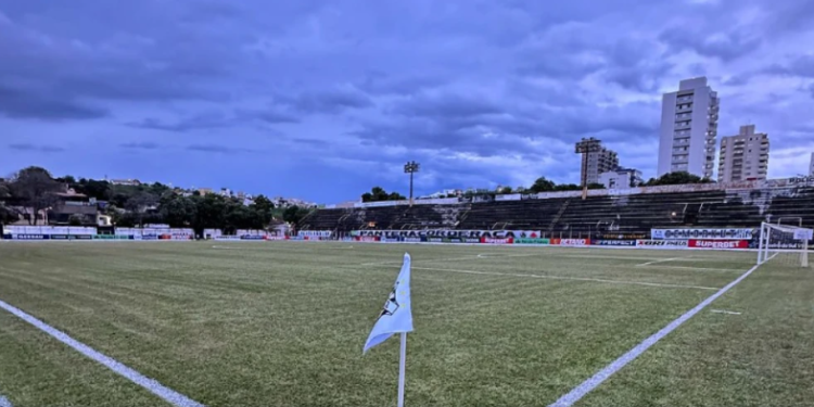 Democrata se prepara para apresentar elenco da temporada 2025