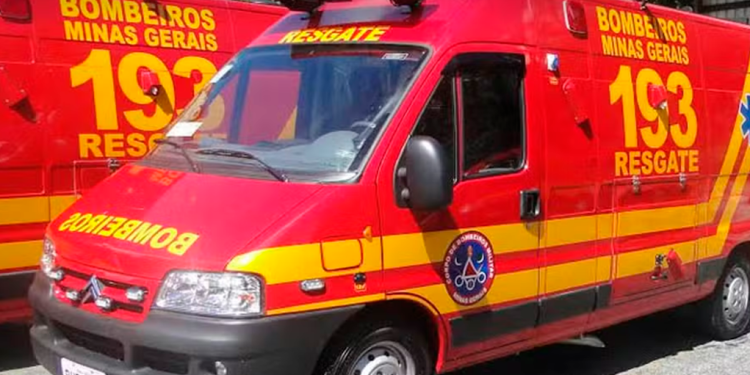 Bebê nasce dentro de ambulância dos bombeiros em Governador Valadares
