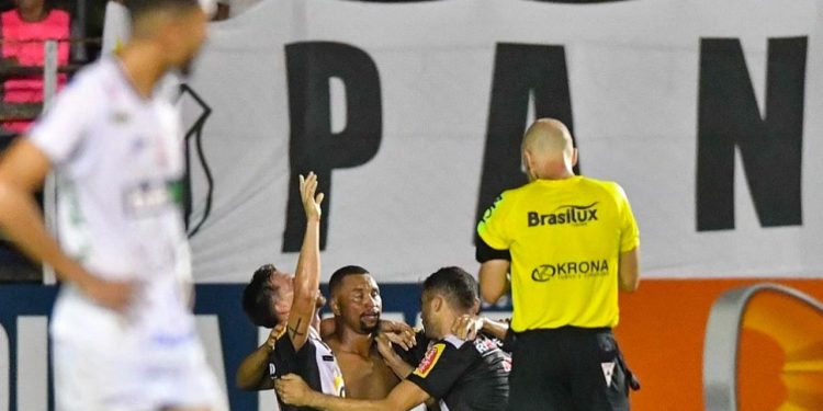 Pantera se prepara para a estreia no Mineiro
