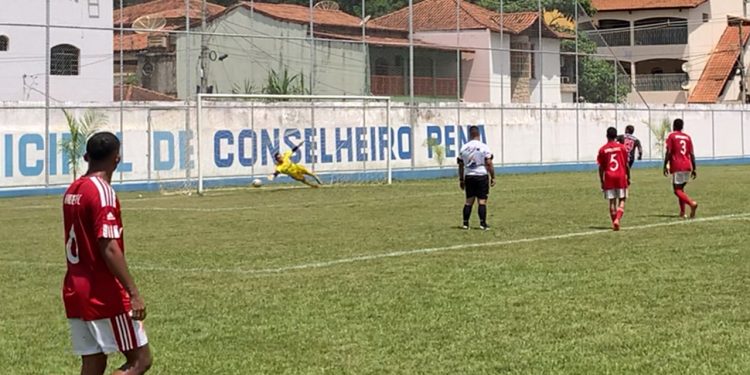 Democrata vence último amistoso antes da estreia no Campeonato Mineiro