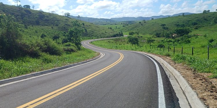 Obras de recuperação da MG-311, no Vale do Rio Doce, são concluídas