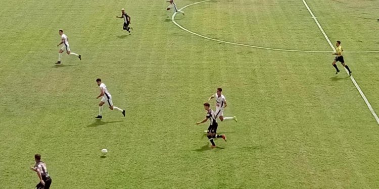 Democrata e Athletic ficam empatados no primeiro jogo da semifinal do Troféu Inconfidência