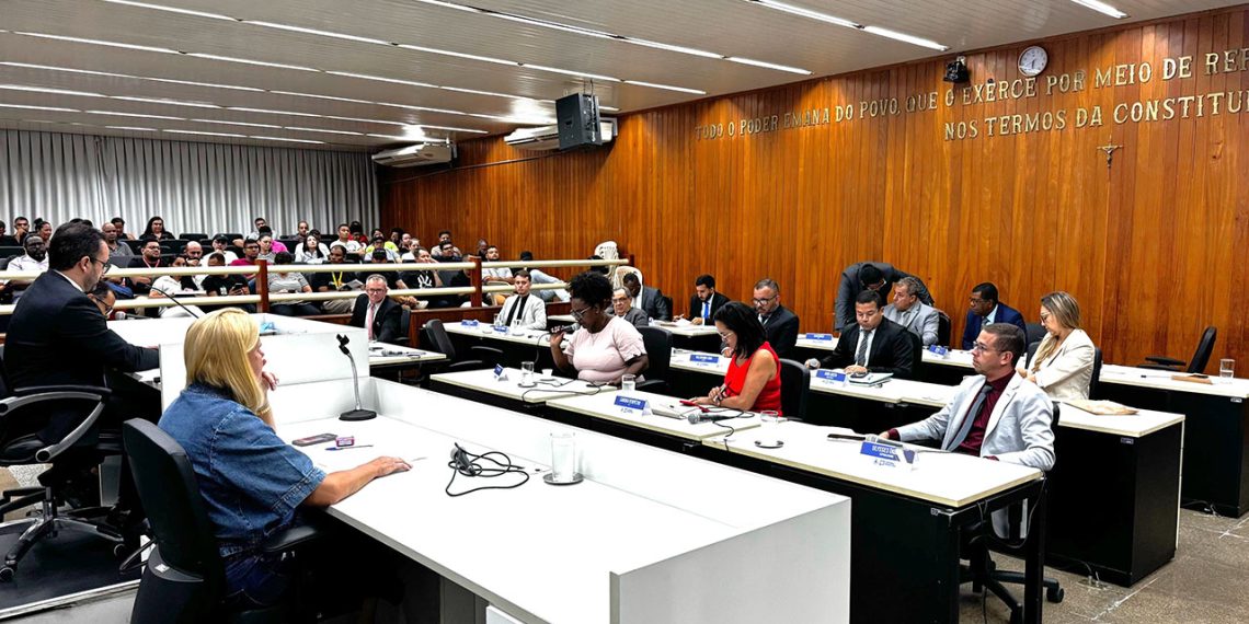 Câmara de Valadares aprova projeto para realização de concurso público