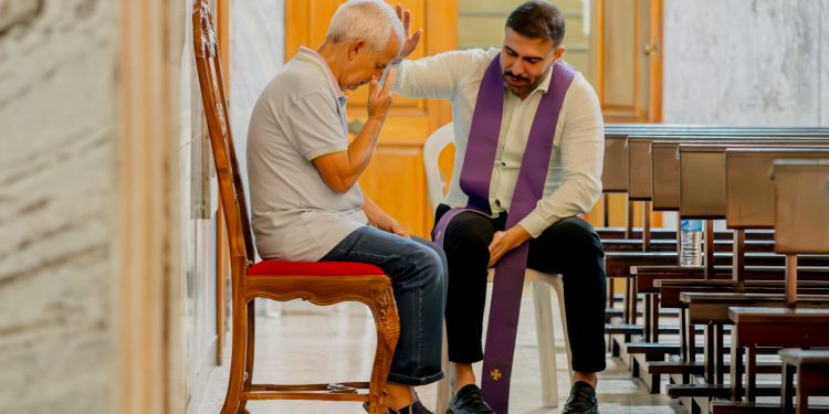 Diocese de Valadares realiza Mutirão de Confissões para a Quaresma