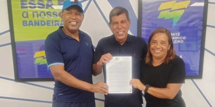Valadares entrega carta de intenções para sediar Centro de Referência Paralímpico Brasileiro