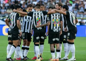 Com muitos desfalques, Atlético enfrenta Caracas por liderança na Sul-Americana