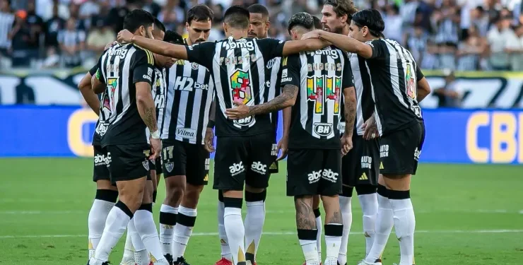 Com muitos desfalques, Atlético enfrenta Caracas por liderança na Sul-Americana