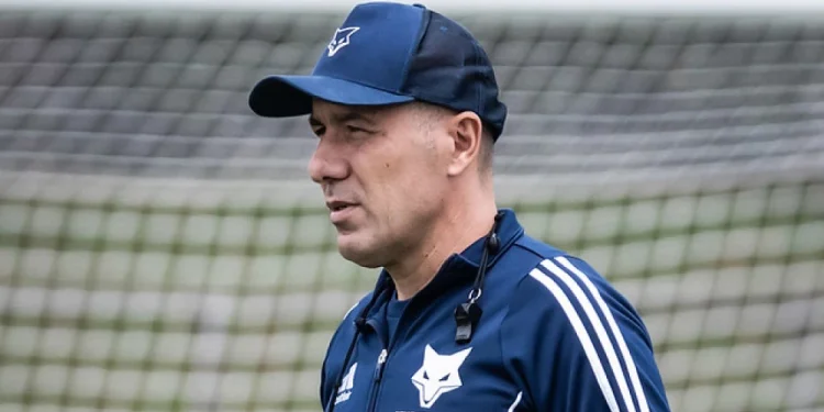 Cruzeiro recebe o Palestino, e Jardim prepara testes após eliminação na Sul-Americana