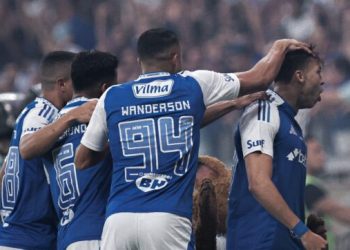 Cruzeiro enfrenta Defensa y Justicia na Vitória Cup em primeiro teste pós-férias