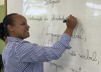 Governo de Minas abre inscrições para concurso público da Educação; mais 13 mil vagas estão em disputa