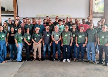 Agentes de Desenvolvimento Rural alinham metas e planejamento para 2026, em Valadares