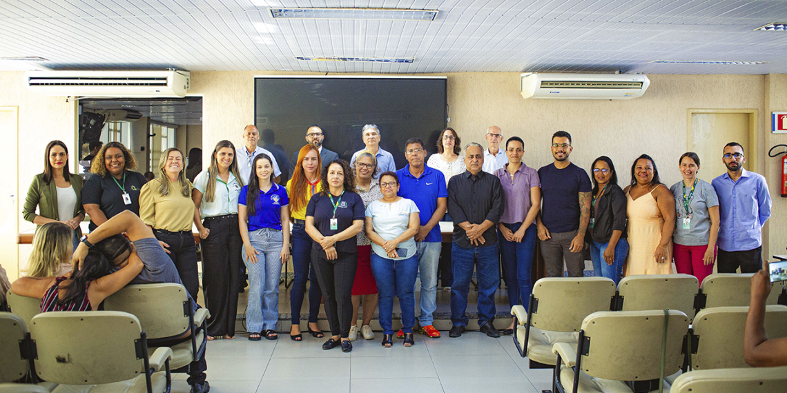 Novos membros tomam posse no Conselho Municipal dos Direitos da Criança e do Adolescente, em Valadares