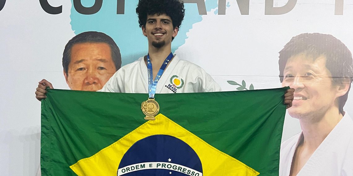 Atleta valadarense conquista medalhas de ouro no Pan-Americano de Karatê Shotokan