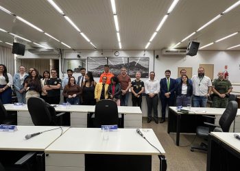 Governador Valadares empossa novos membros do Conselho Municipal de Proteção Animal