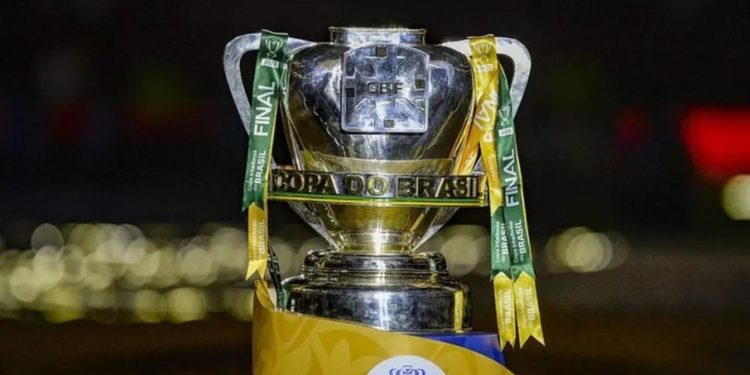 CBF define mandos de campo das semifinais da Copa do Brasil; Corinthians e Fluminense decidem em casa