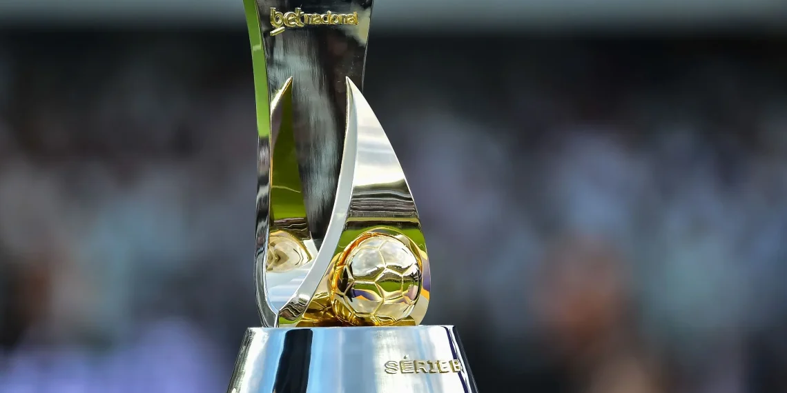 Série B entra na reta final com briga acirrada pelo acesso e risco de rebaixamento antecipado