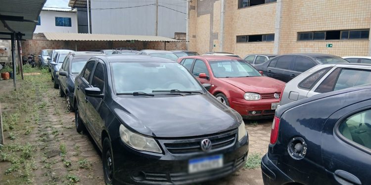 Mais de 200 veículos serão leiloados em Valadares em novembro; saiba mais