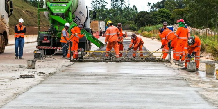 Confira os trechos da BR-381 com obras a partir de domingo (30)