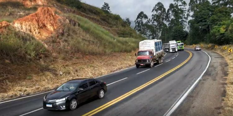 Nova 381 divulga balanço de operações, entre BH e Valadares, durante o feriado prolongado