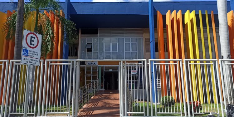 Sistema Fecomércio abre mais de 130 vagas gratuitas em cursos do Senac em Valadares para 2026