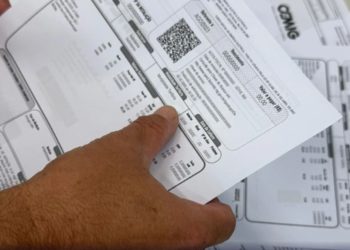 Conta de luz mais barata em 2026: Aneel reduz bandeira tarifária