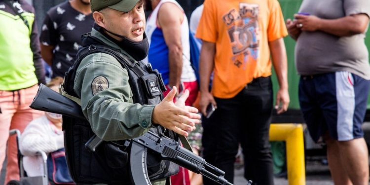 Trump confirma ataque à Venezuela e diz que Maduro foi capturado