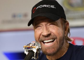 Morre o ator Chuck Norris, lenda do cinema de ação, aos 86 anos
