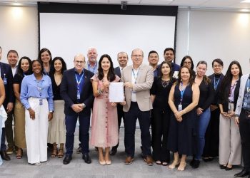 Acordo entre Governo de Minas e Sebrae prevê apoio a pequenos negócios em municípios da Bacia do Rio Doce