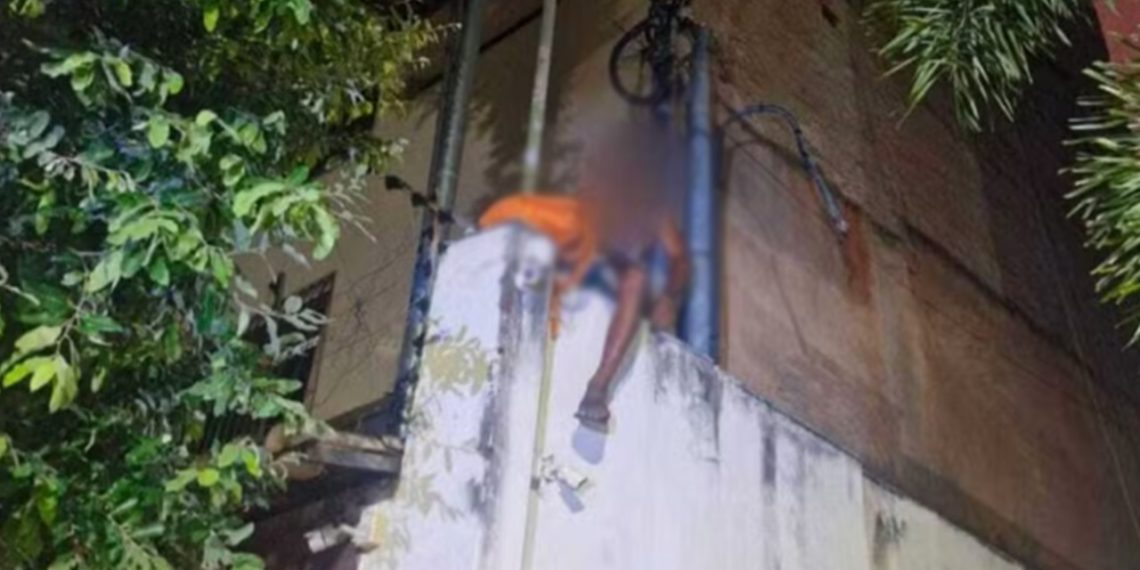 Homem tenta furtar fios elétricos do padrão de uma igreja e é preso, em Valadares