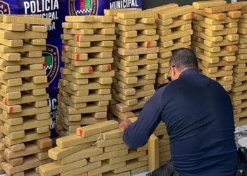 Polícia apreende cerca de 300 Kg de maconha, em Ipatinga