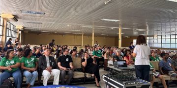 Fórum de Debates discute realidade da população em situação de rua em Valadares