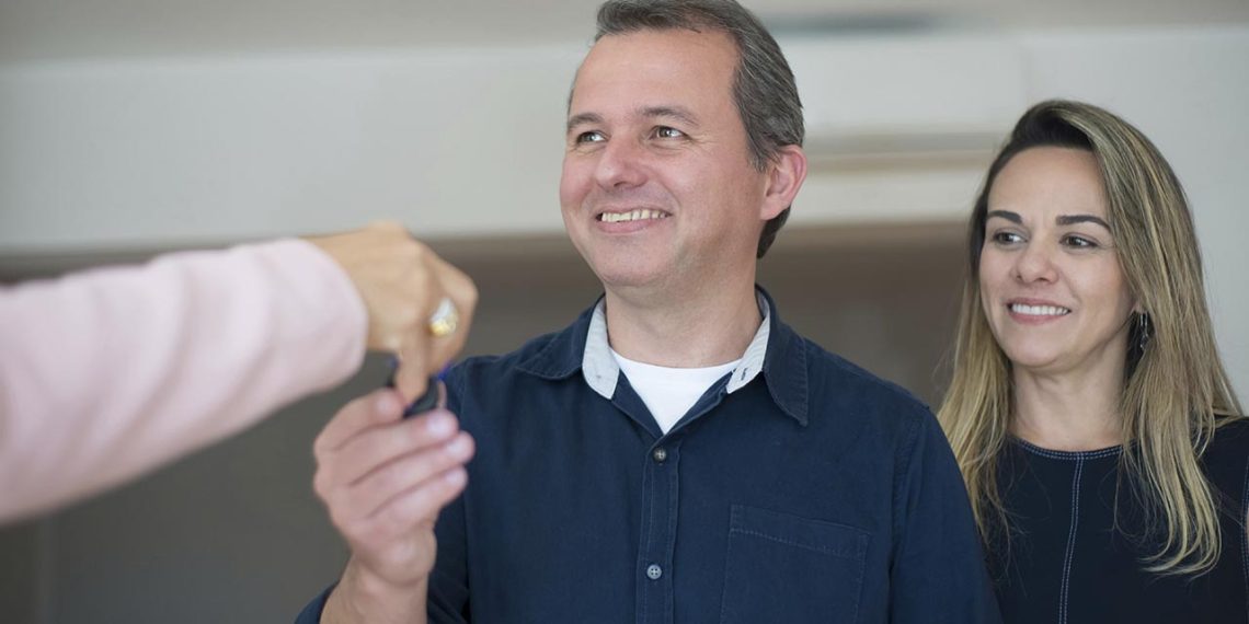 CRECI-MG alerta sobre golpe do falso corretor de imóveis, em Valadares