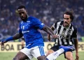 Cruzeiro e Atlético-MG fazem clássico de rivalidade intensa em momentos opostos no Brasileirão