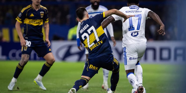 Cruzeiro decide vaga nas oitavas da Libertadores diante da torcida no Mineirão