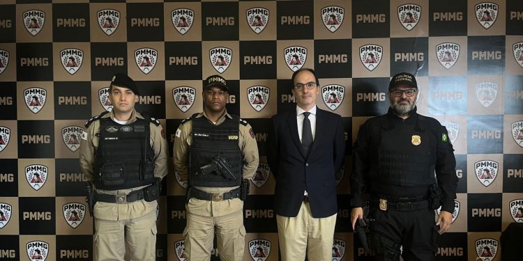 PM e Polícia Federal deflagram Operação Fotini e prendem 16 foragidos da Justiça, 14 em Valadares