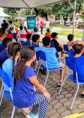 Carreta da Saúde leva exames preventivos gratuitos à produtores rurais de Sobrália