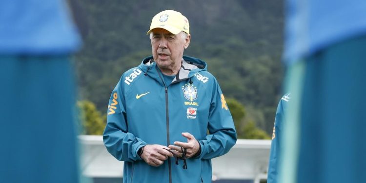 Ancelotti inicia trajetória em Copas do Mundo e busca estreia vitoriosa com a Seleção Brasileira
