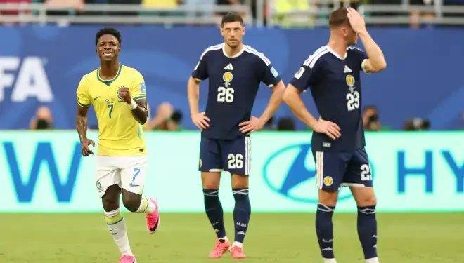 Vini Jr. brilha com dois gols, Brasil vence a Escócia e garante liderança do Grupo C