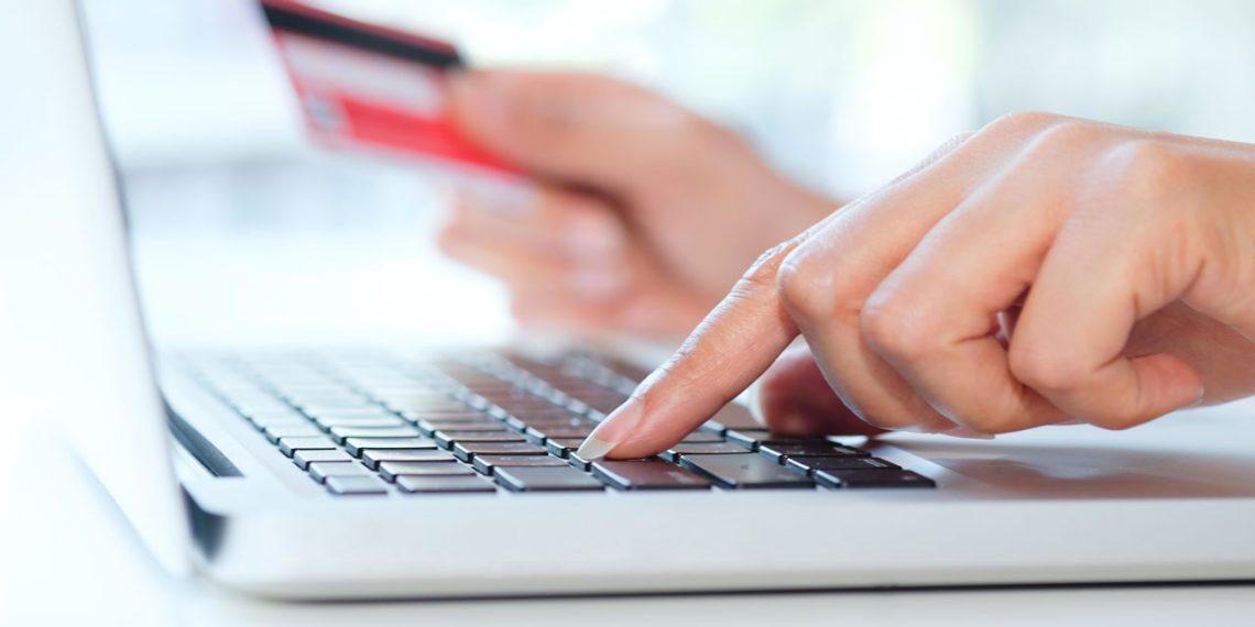 Justiça condena marca esportiva a indenizar cliente por não devolver dinheiro de compra online