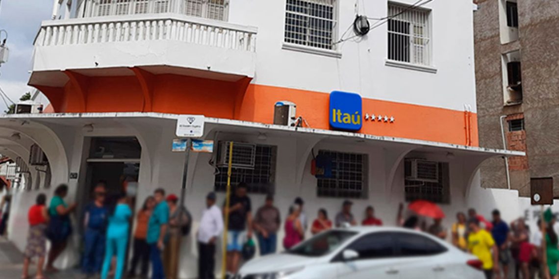 MPMG entra na Justiça para impedir fechamento de única agência do Itaú em Resplendor
