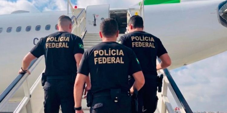 Polícia Federal prende brasileiro extraditado de Portugal procurado por crime em Minas Gerais