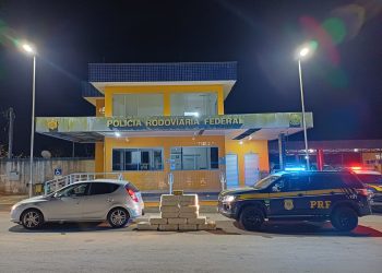 PRF apreende 300 kg de maconha na BR-381 e prende casal que ia para Valadares
