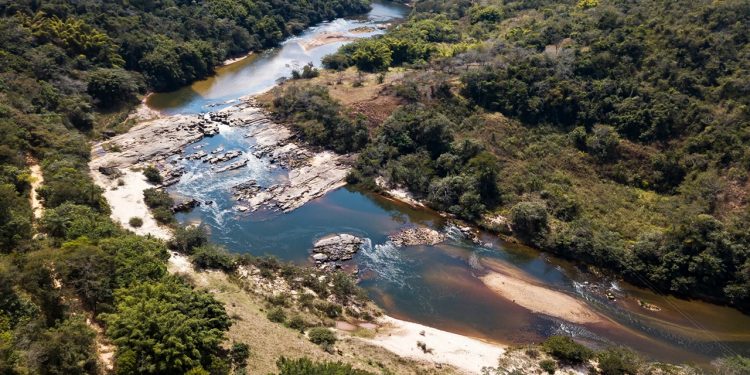 Iniciativa vai destinar até R$ 225 milhões à projetos nas comunidades atingidas pelo rompimento da barragem de Fundão