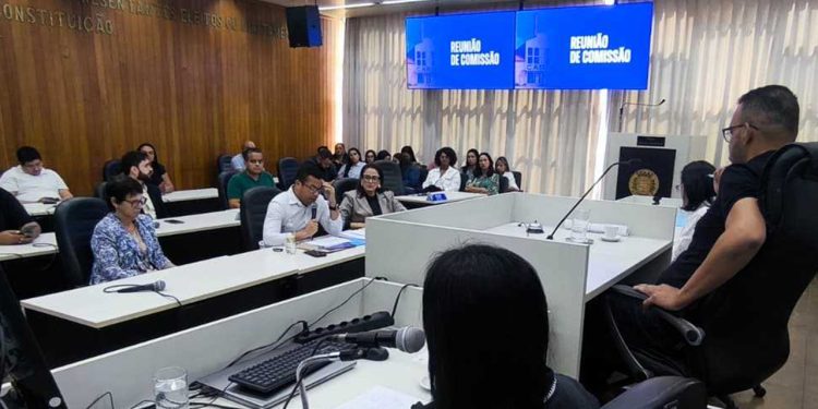 Secretário de Assistência Social apresenta diagnóstico da pasta à comissão da Câmara de Valadares