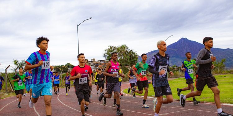 Estação Olímpica recebe provas de atletismo dos Jogos Estudantis Valadarenses neste sábado