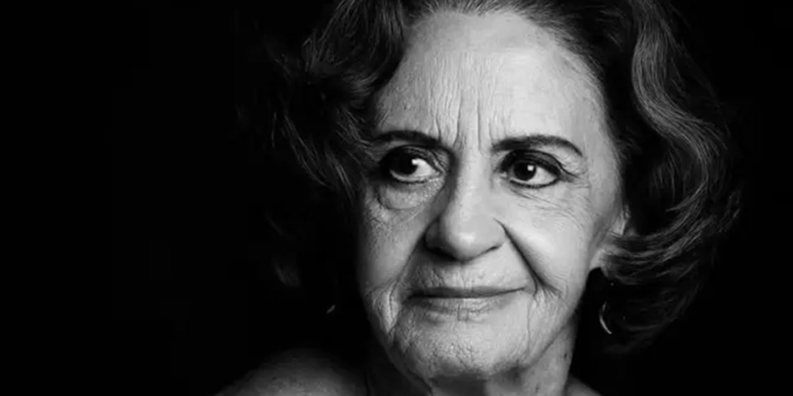 Morre Laura Cardoso, ícone da dramaturgia brasileira, aos 98 anos