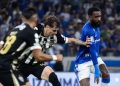 Em jogo eletrizante, Cruzeiro e Atlético empatam na ida das quartas da Copa do Brasil