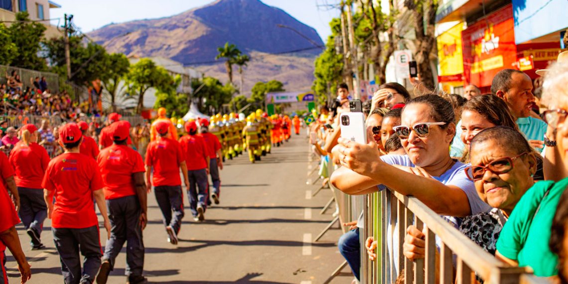 Desfile de 7 de Setembro altera trânsito e transporte coletivo em Governador Valadares