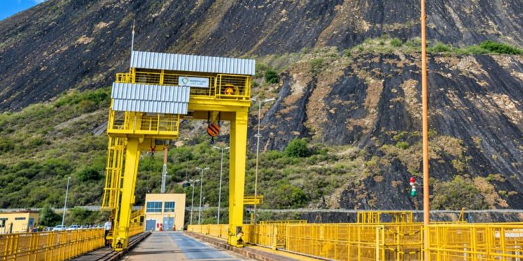 Trânsito na Usina Hidrelétrica de Aimorés têm interdição até 2 de outubro