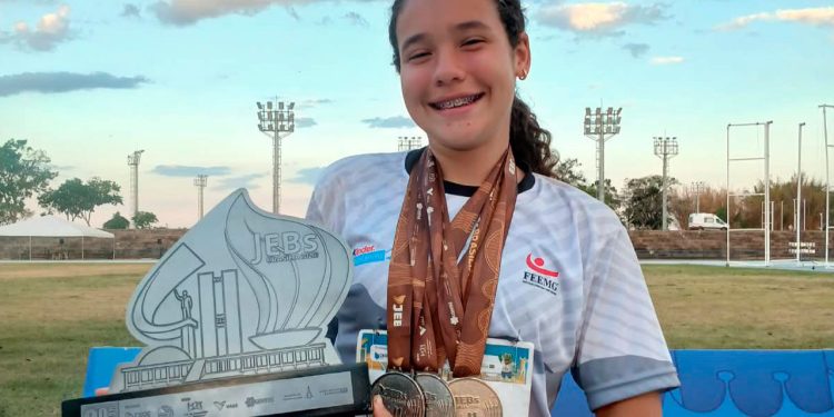 Atleta de Valadares conquista quatro medalhas nos Jogos Escolares Brasileiros em Brasília